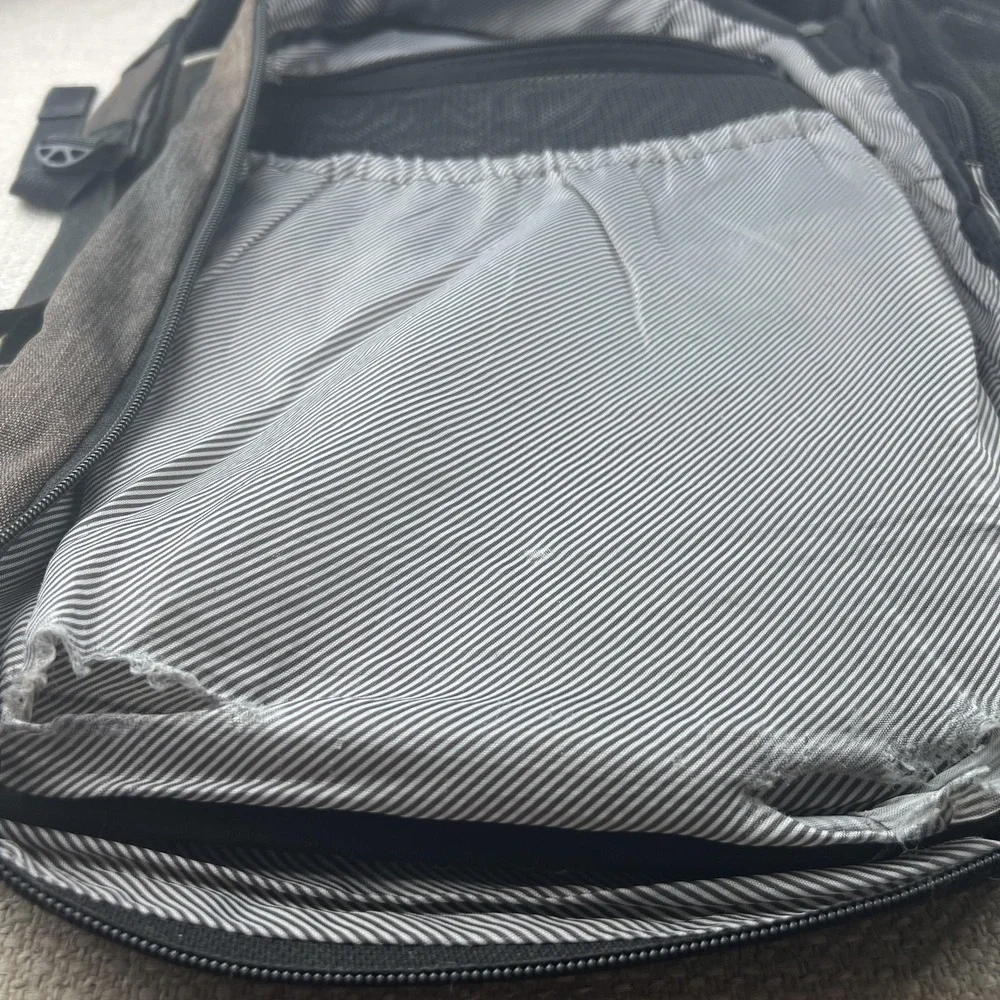 SWISSGEAR Brown Laptop Backpack Airflow Travel Bag‎ Unisex Soft Case Daypack